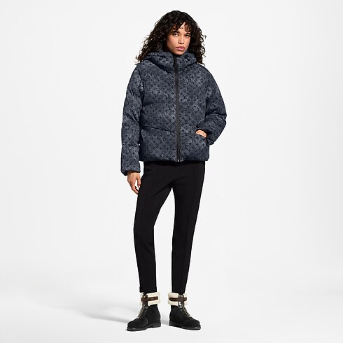 Jaqueta de Plumas com Monogram e Efeito Jeans – No Corpo