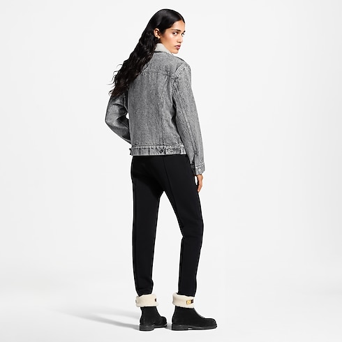 Jaqueta Jeans Forrada com Fleece – Vista de Ambiente
