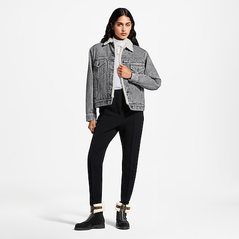 Jaqueta Jeans Forrada com Fleece – No Corpo