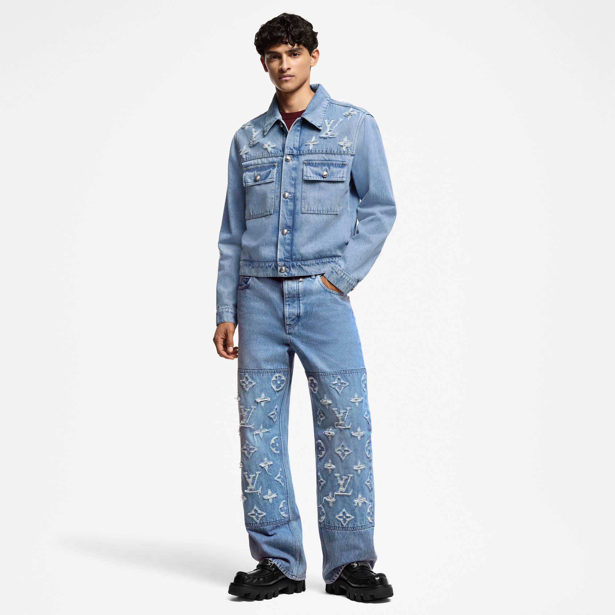  Ready-to-Wear Casacos e Agasalhos Jaqueta Trucker em Jeans | Louis Vuitton ® (Zoom no Produto)