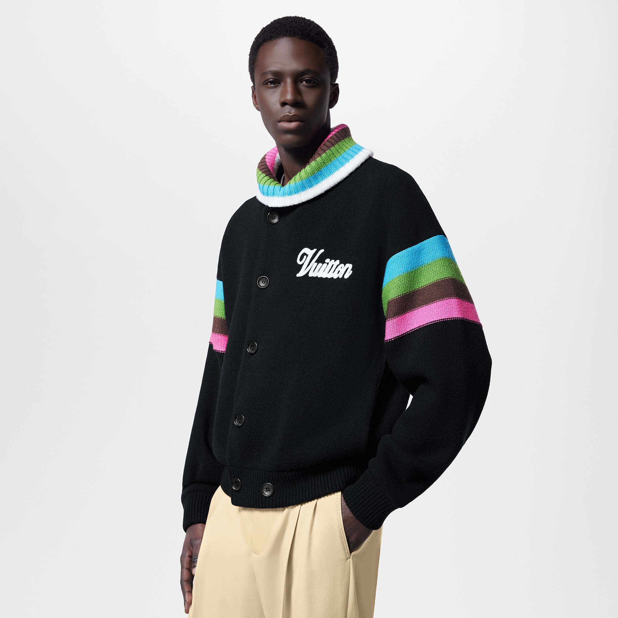  Discontinued Product Obs 9 Jaqueta Varsity em Malha de Lã Bordada | Louis Vuitton ® (Zoom no Produto)