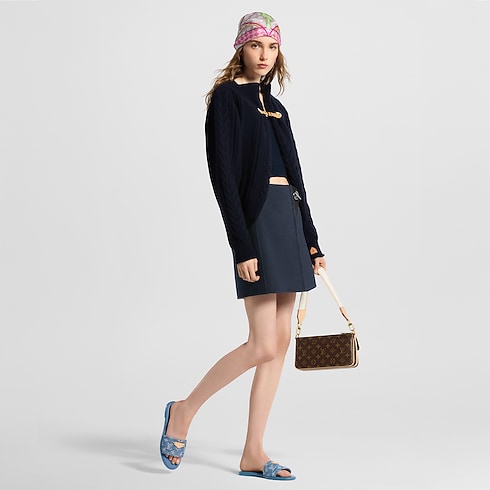 Lily Flat Mule – No Corpo