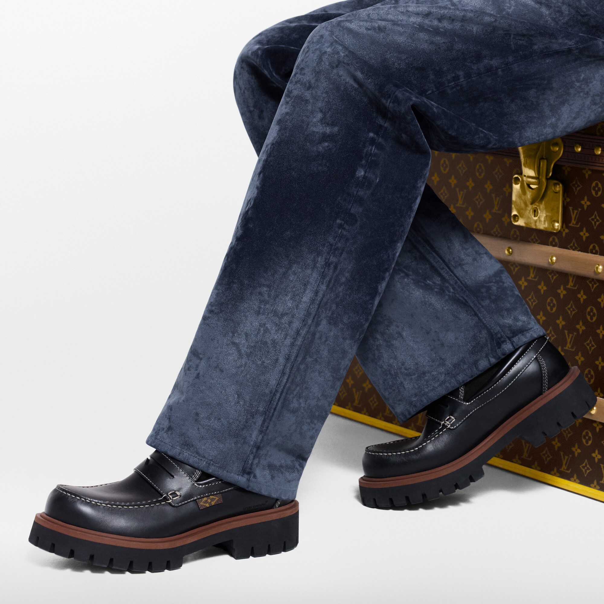  Sapatos Loafers e Mocassins Loafer LV Remix | Louis Vuitton ® (Zoom no Produto)