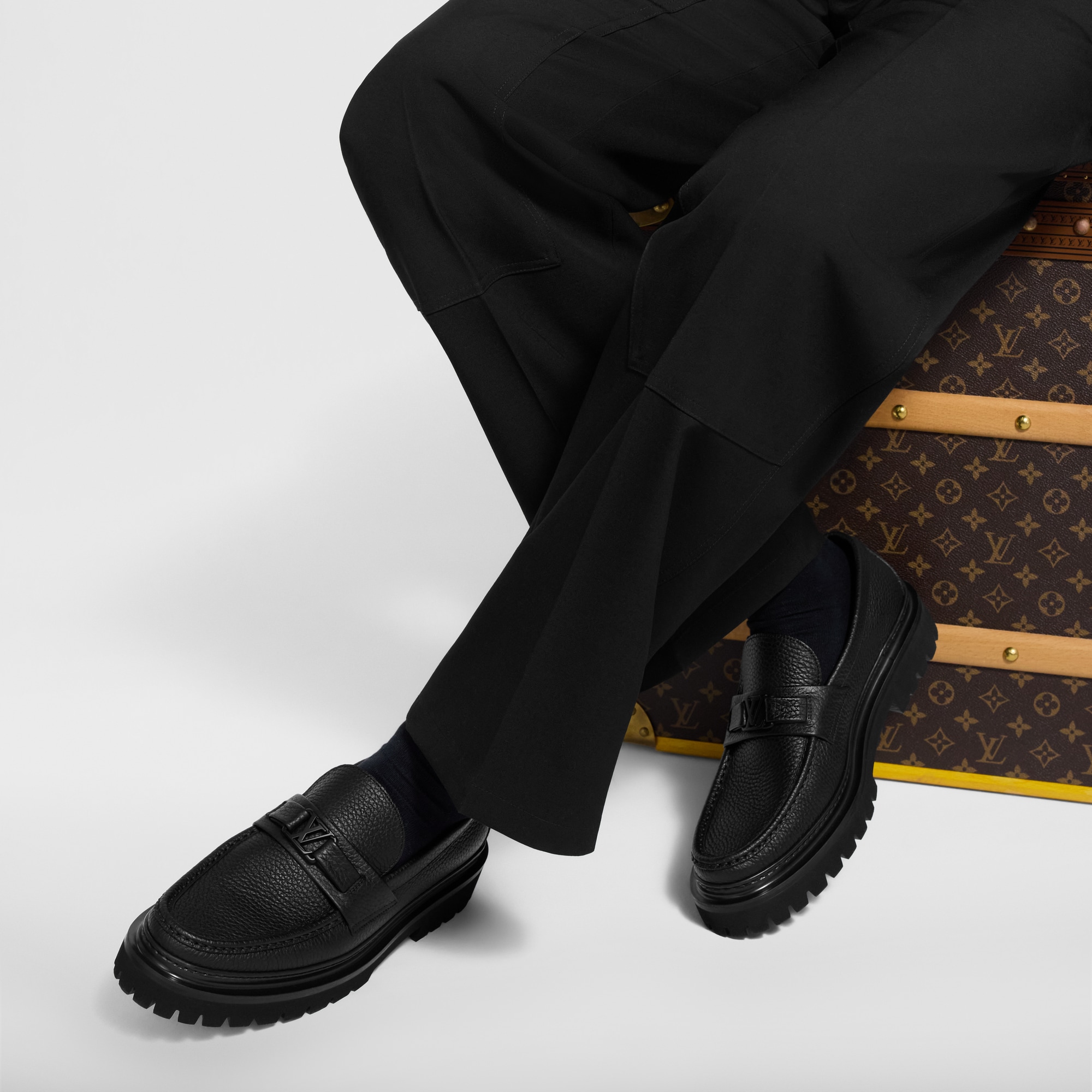  Sapatos Loafers e Mocassins Loafer Major | Louis Vuitton ® (Zoom no Produto)