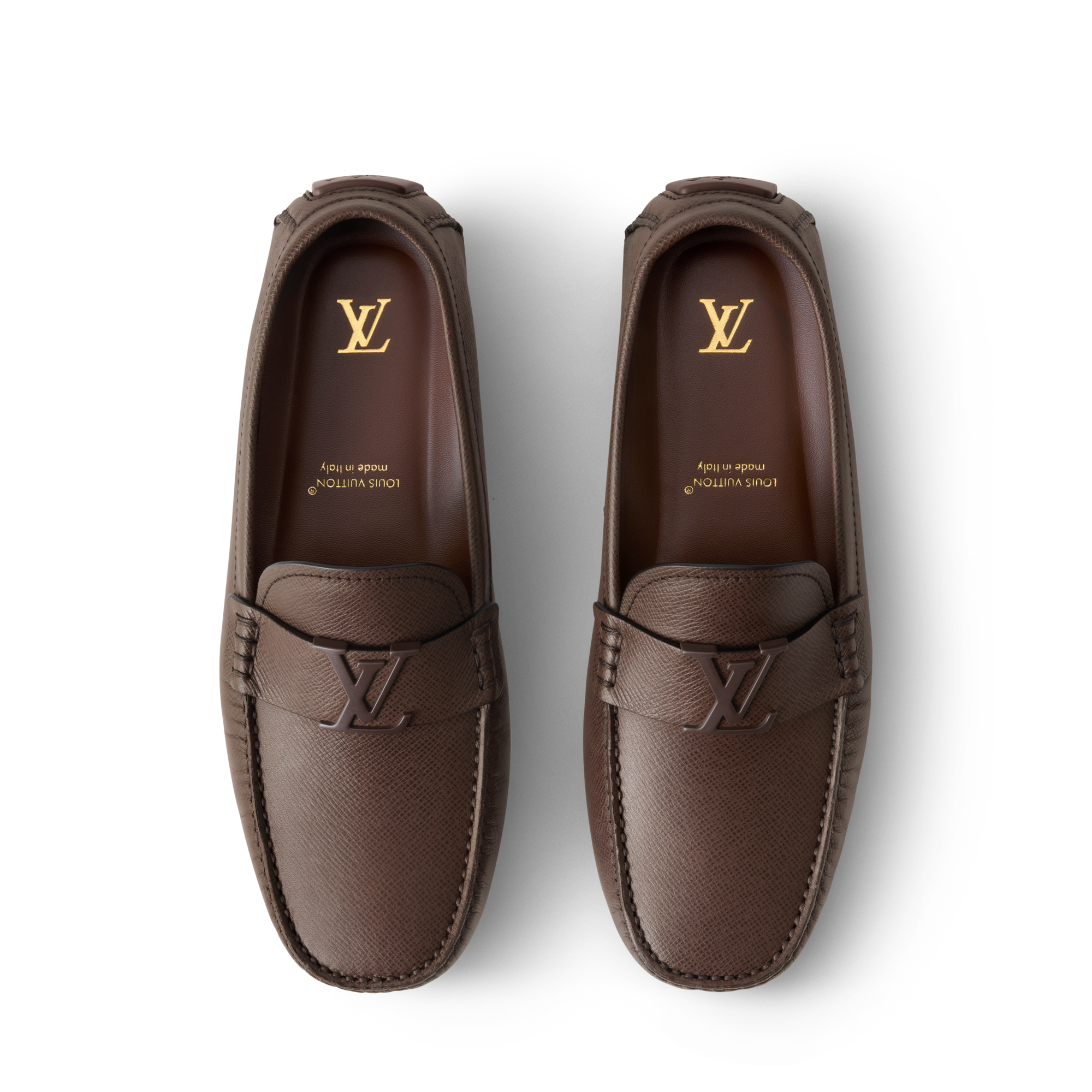  Sapatos Loafers e Mocassins LV Monza Moccasin | Louis Vuitton ® (Zoom no Produto)