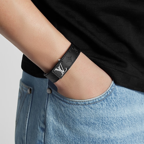 Monogram Shadow Fashion Jewelry Pulseiras LV Slim Shadow Bracelet | Louis Vuitton ® (Zoom no Produto)