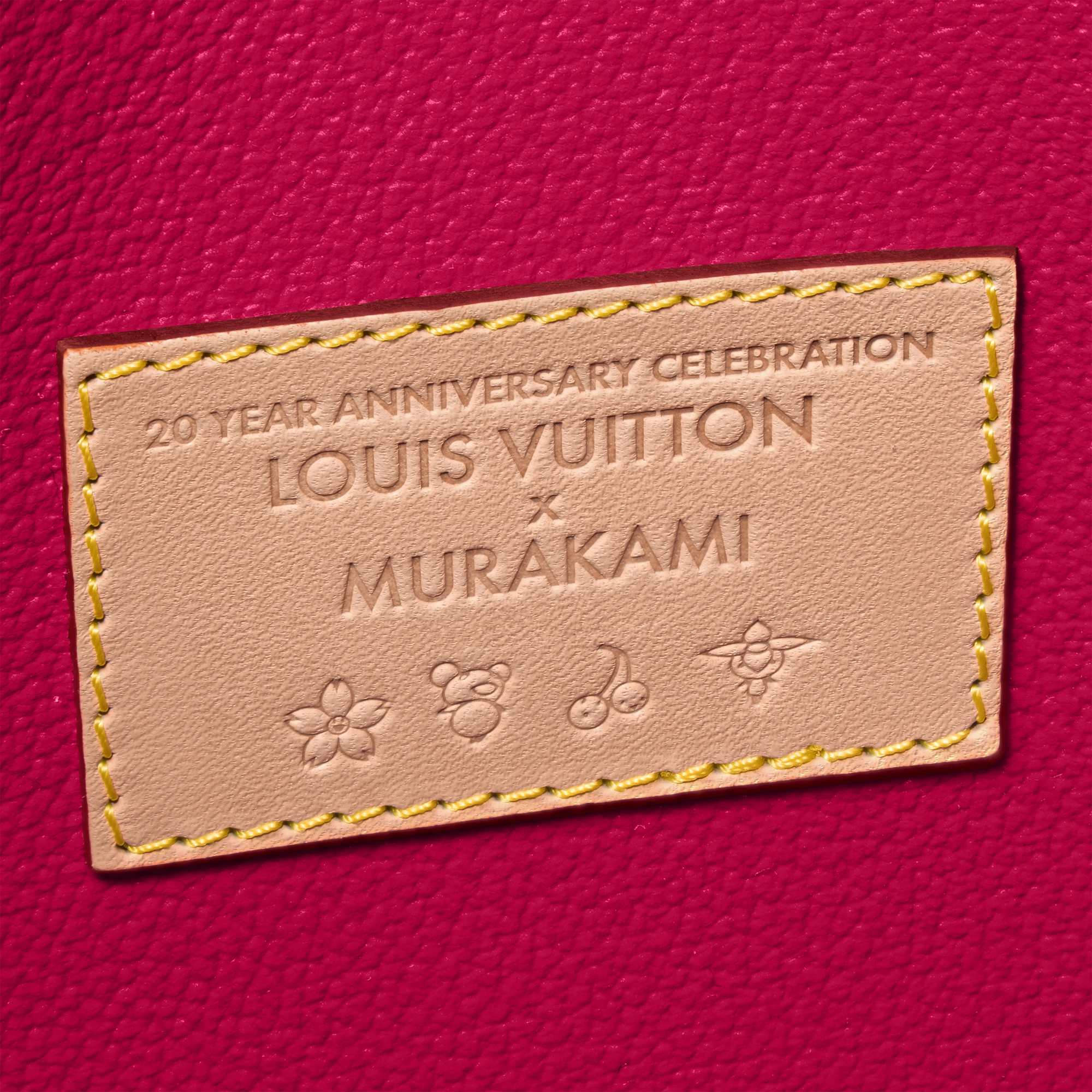 Outros Canvas Monogram Viagem Acessórios de Viagem LV x TM Nécessaire Trio | Louis Vuitton ® (Zoom no Produto)