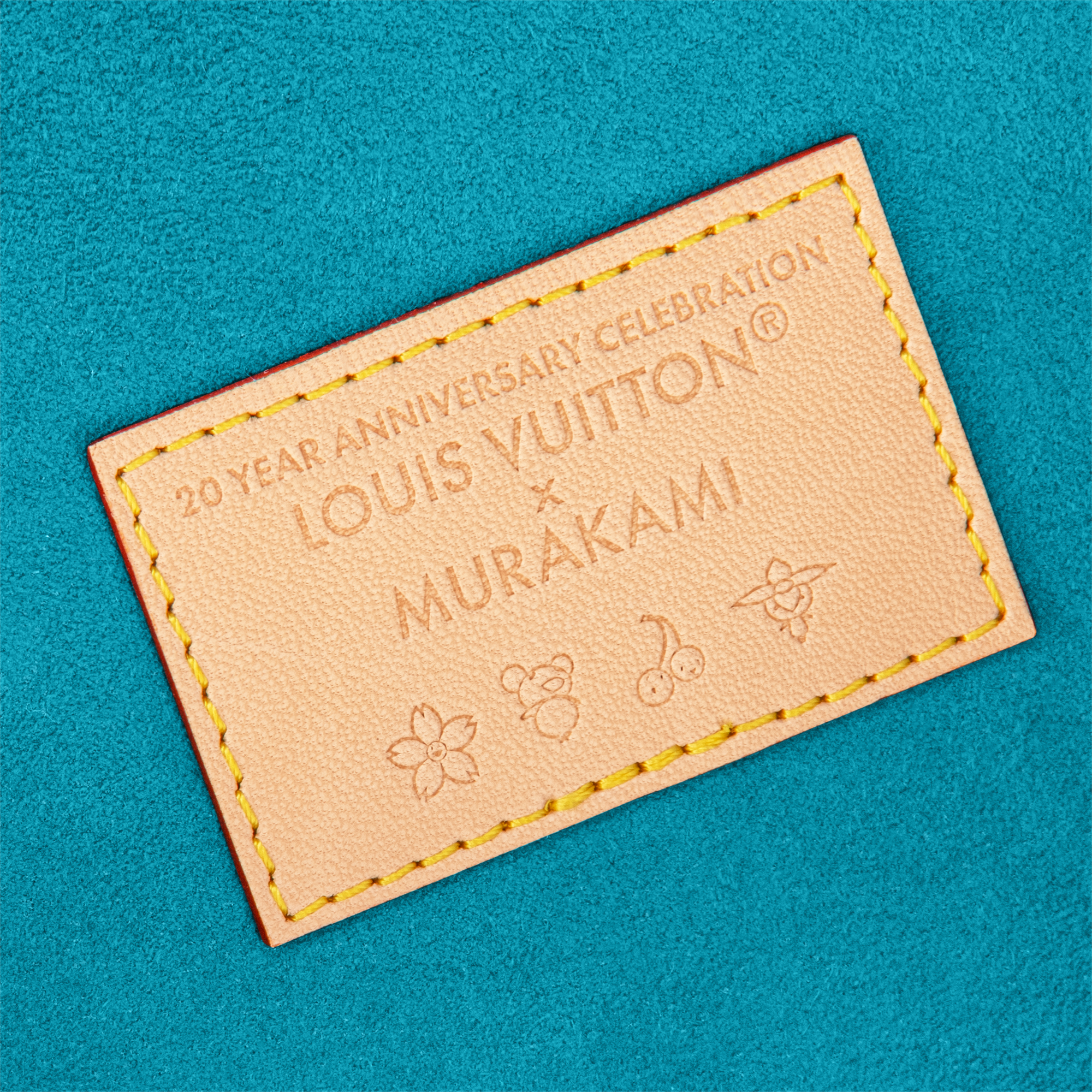  Livros e Papelaria Livros de Capa Dura LV x TM Pasta Mark com Personagens em Estilo Superflat | Louis Vuitton ® (Zoom no Produto)