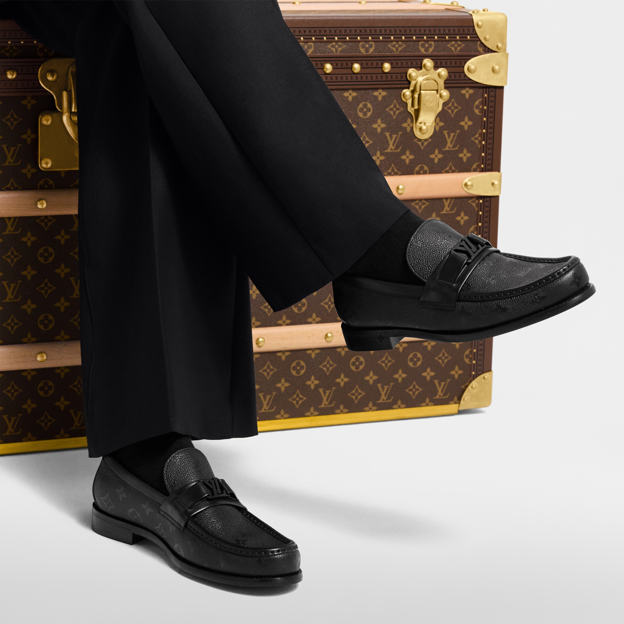  Sapatos Loafers e Mocassins Major Loafer | Louis Vuitton ® (Zoom no Produto)