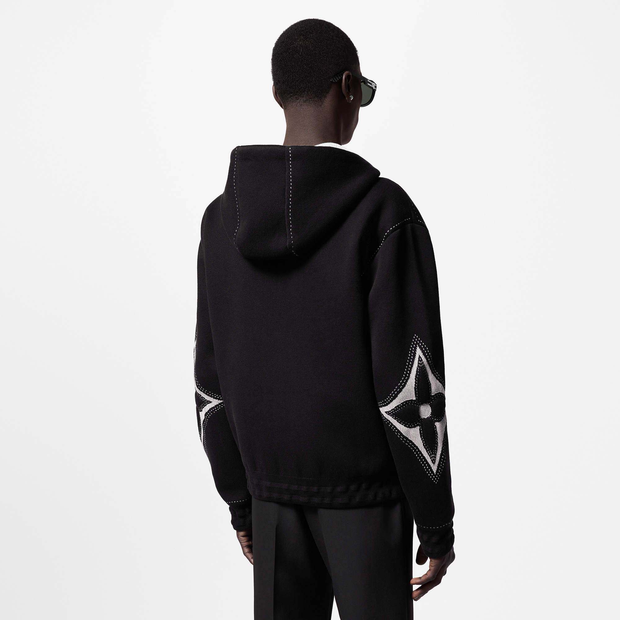  Discontinued Product Obs 12 Moletom com Capuz e Zíper com Grafismo em Intársia | Louis Vuitton ® (Zoom no Produto)