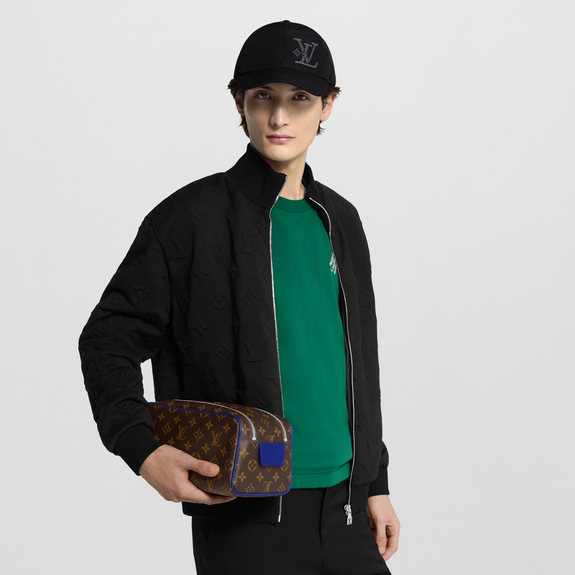 G73 Viagem Acessórios de Viagem Nécessaire Dopp Kit | Louis Vuitton ® (Zoom no Produto)