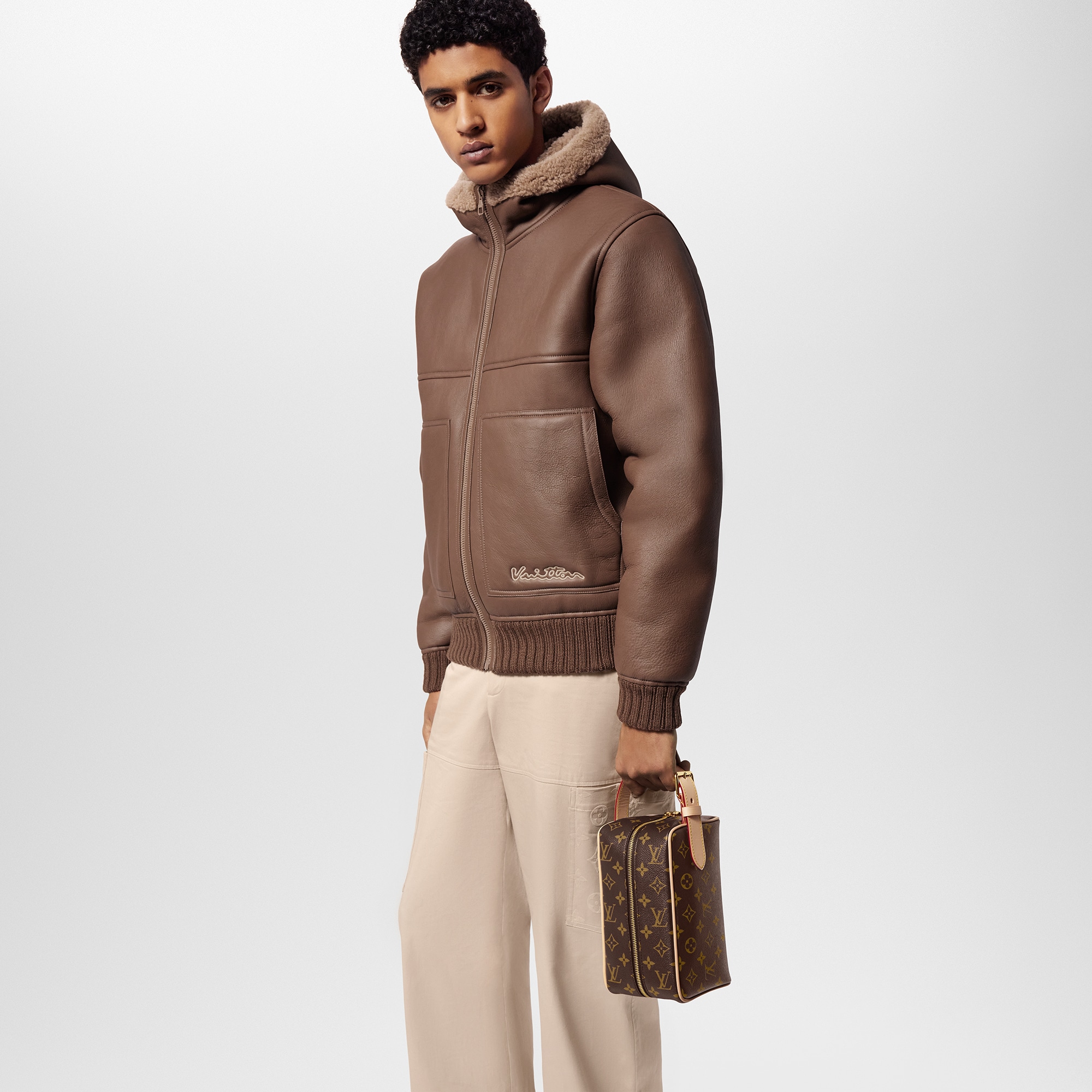 Monogram Viagem Acessórios de Viagem Nécessaire Dopp Kit Locker | Louis Vuitton ® (Zoom no Produto)