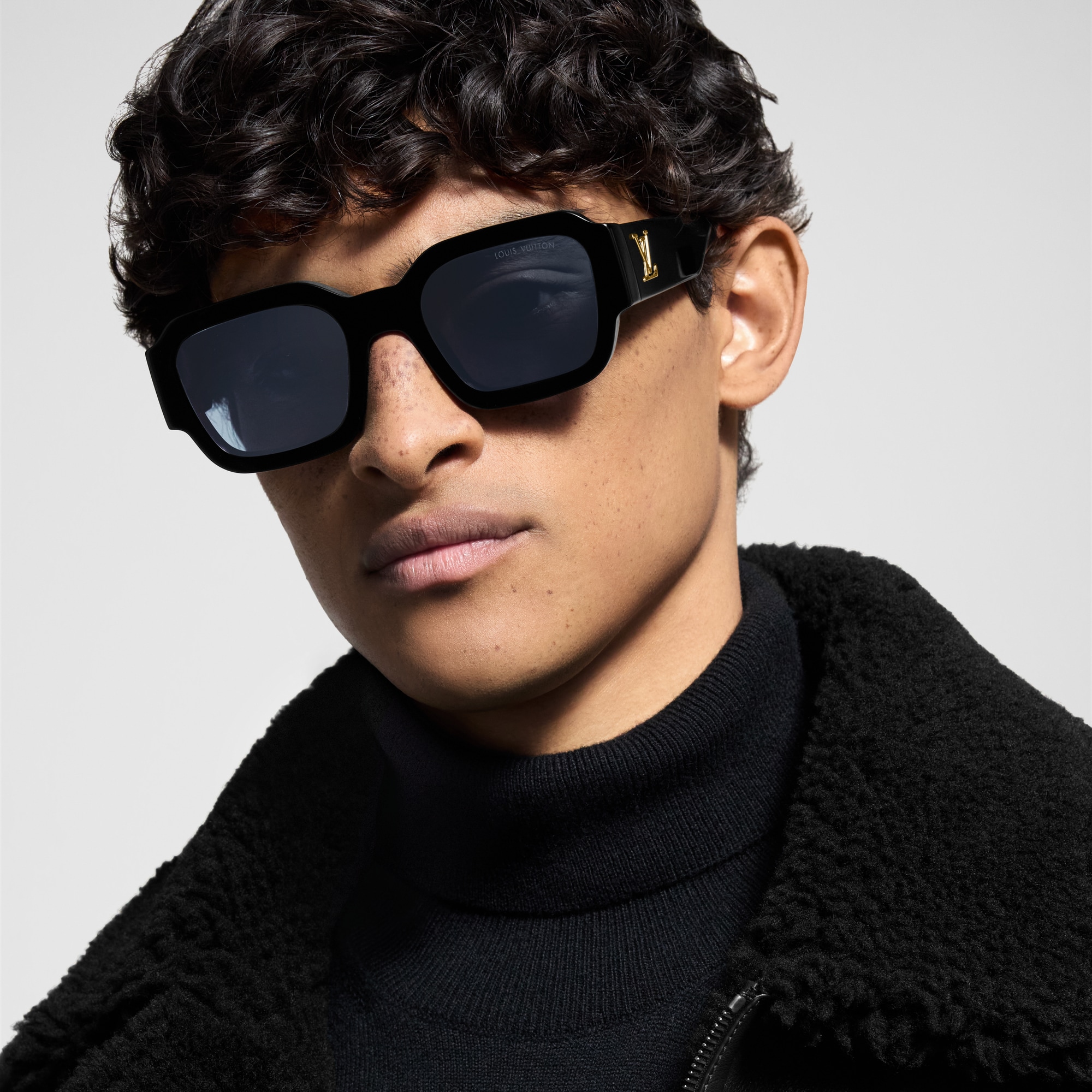 S00 Acessórios Óculos de Sol Óculos de Sol Arredondados LV Clash | Louis Vuitton ® (Zoom no Produto)