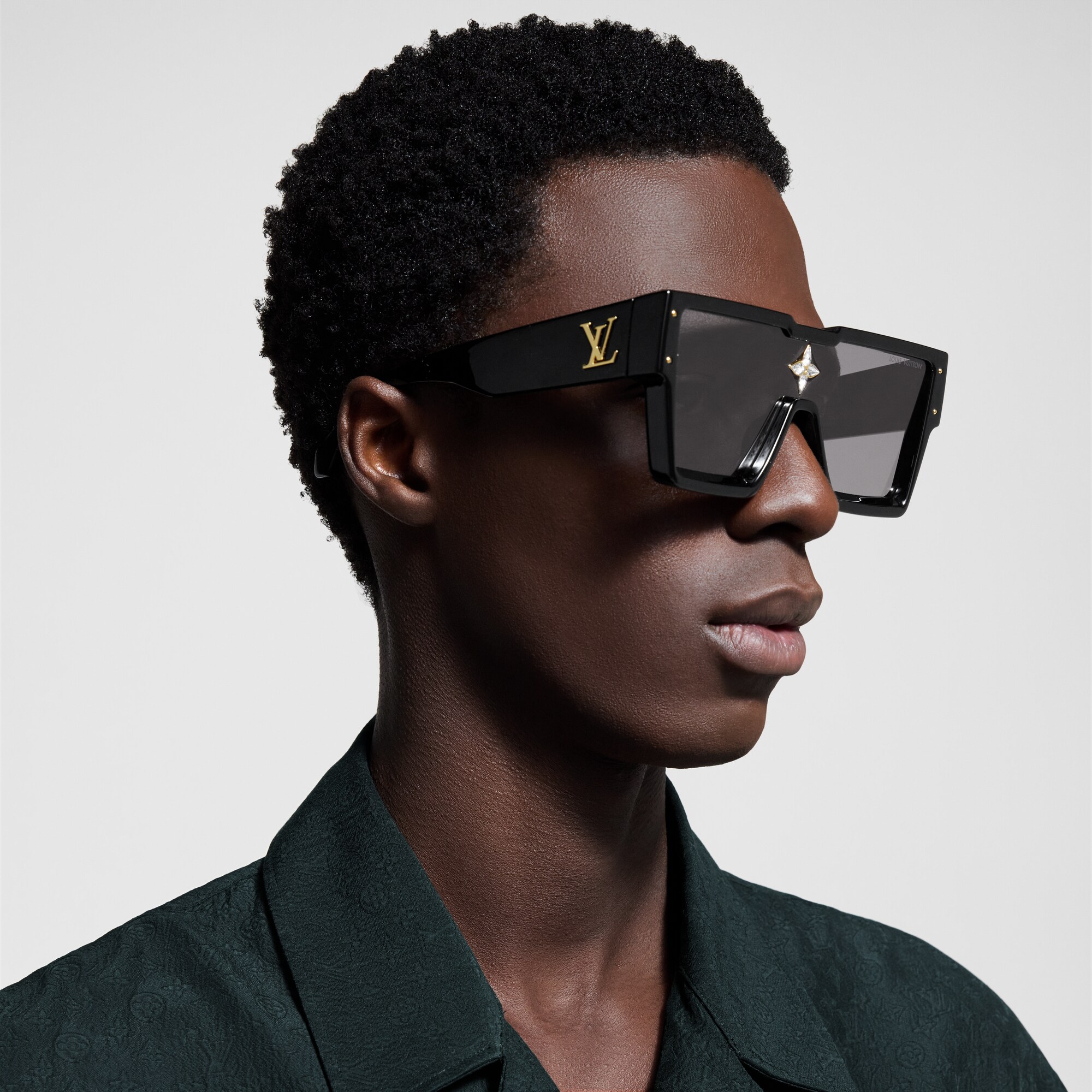 S00 Acessórios Óculos de Sol Óculos de Sol Cyclone | Louis Vuitton ® (Zoom no Produto)