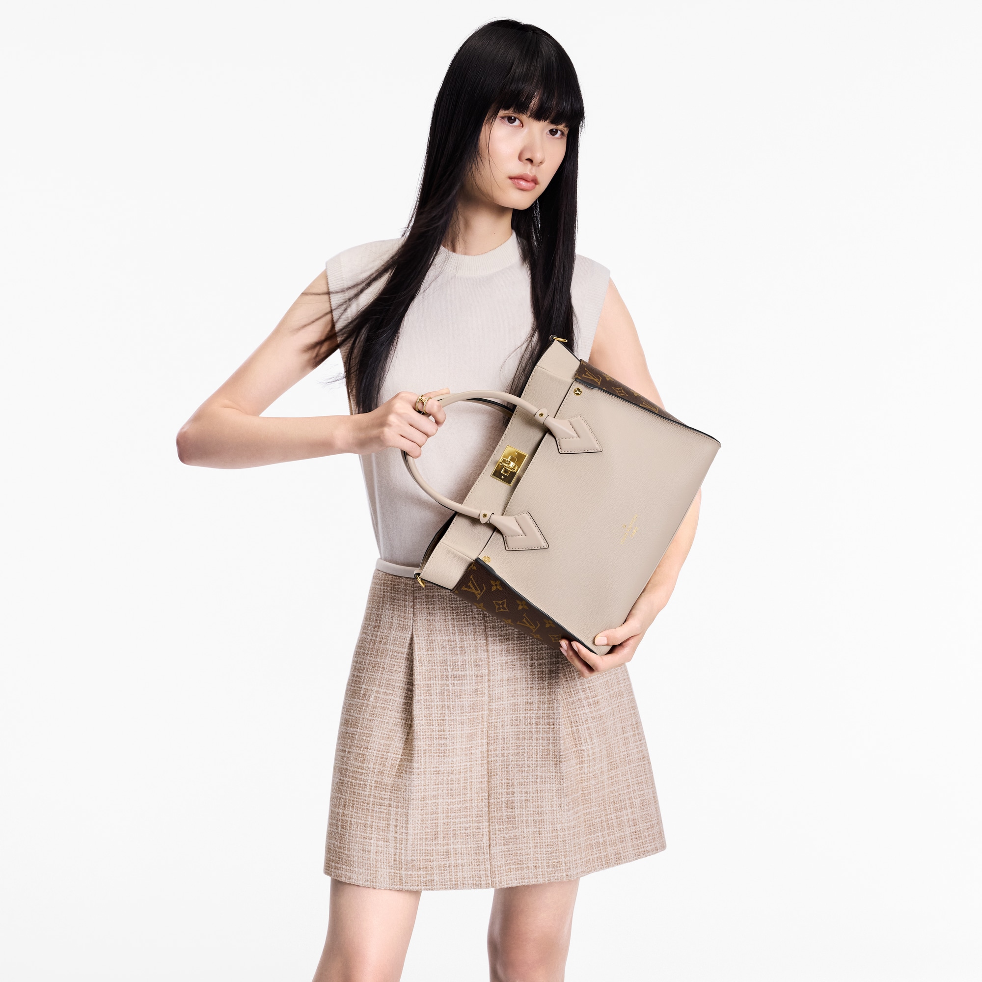 Couros High End Bolsas Todas as Bolsas On My Side MM | Louis Vuitton ® (Zoom no Produto)