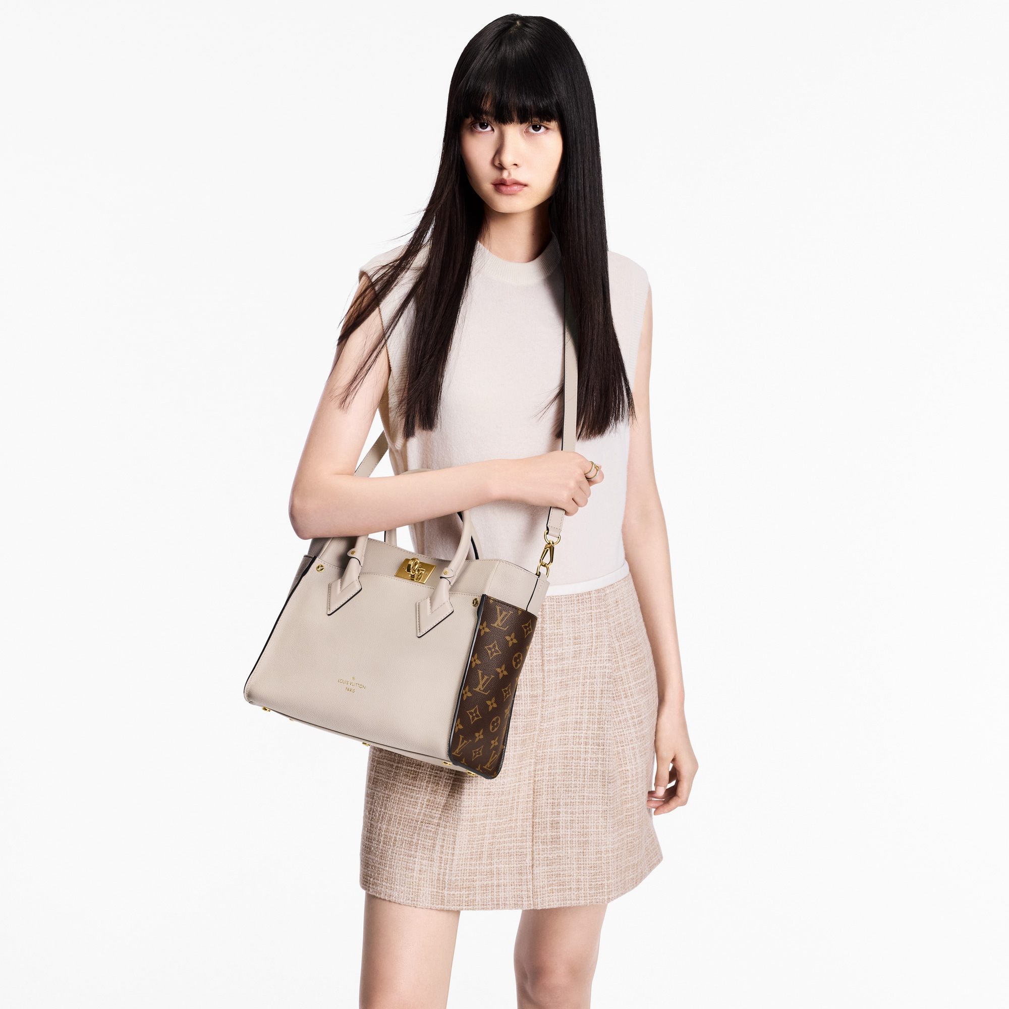 Couros High End Bolsas Todas as Bolsas On My Side MM | Louis Vuitton ® (Zoom no Produto)