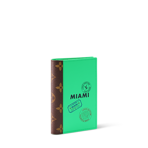 H33 Carteiras Porta-Cartões e Chaveiros Passport Cover | Louis Vuitton ® (Zoom no Produto)