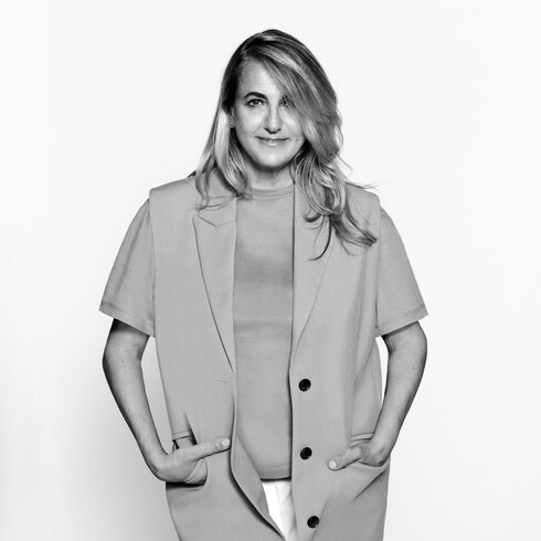 Casa e Arte do Jantar Móveis Patricia Urquiola | Louis Vuitton ®