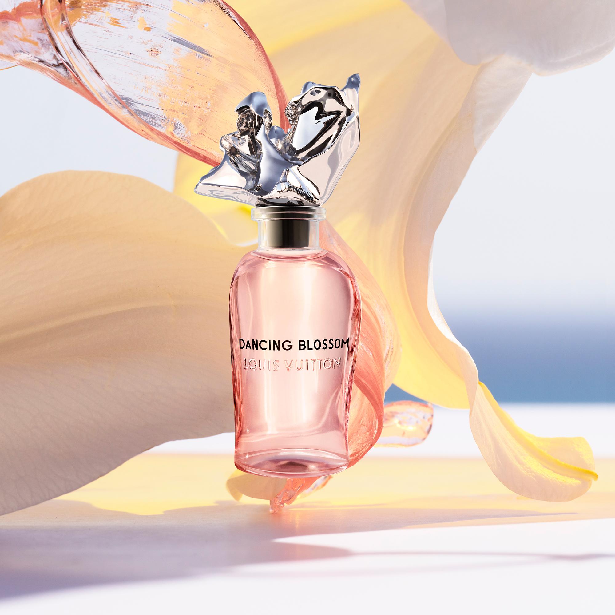  Criações Excepcionais Les Extraits Collection Perfume Dancing Blossom | Louis Vuitton ® (Zoom no Produto)