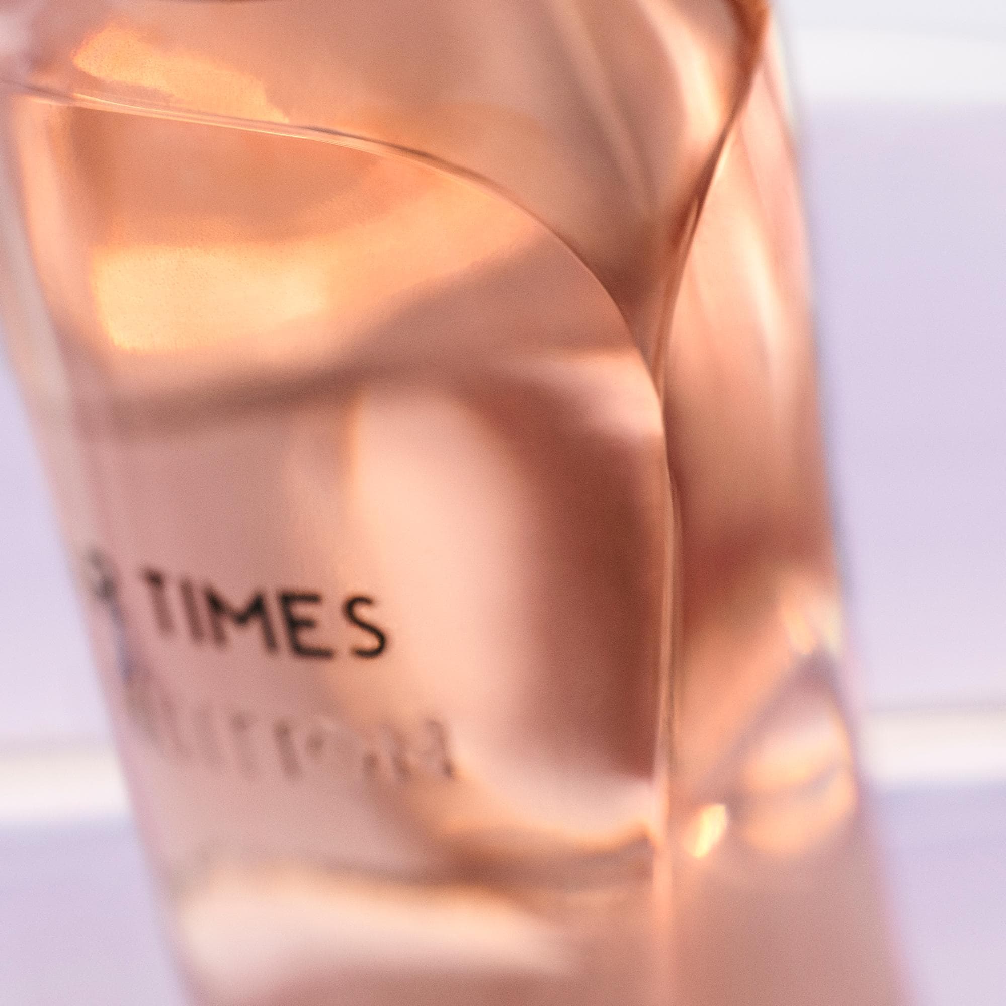  Criações Excepcionais Les Extraits Collection Perfume Stellar Times | Louis Vuitton ® (Zoom no Produto)
