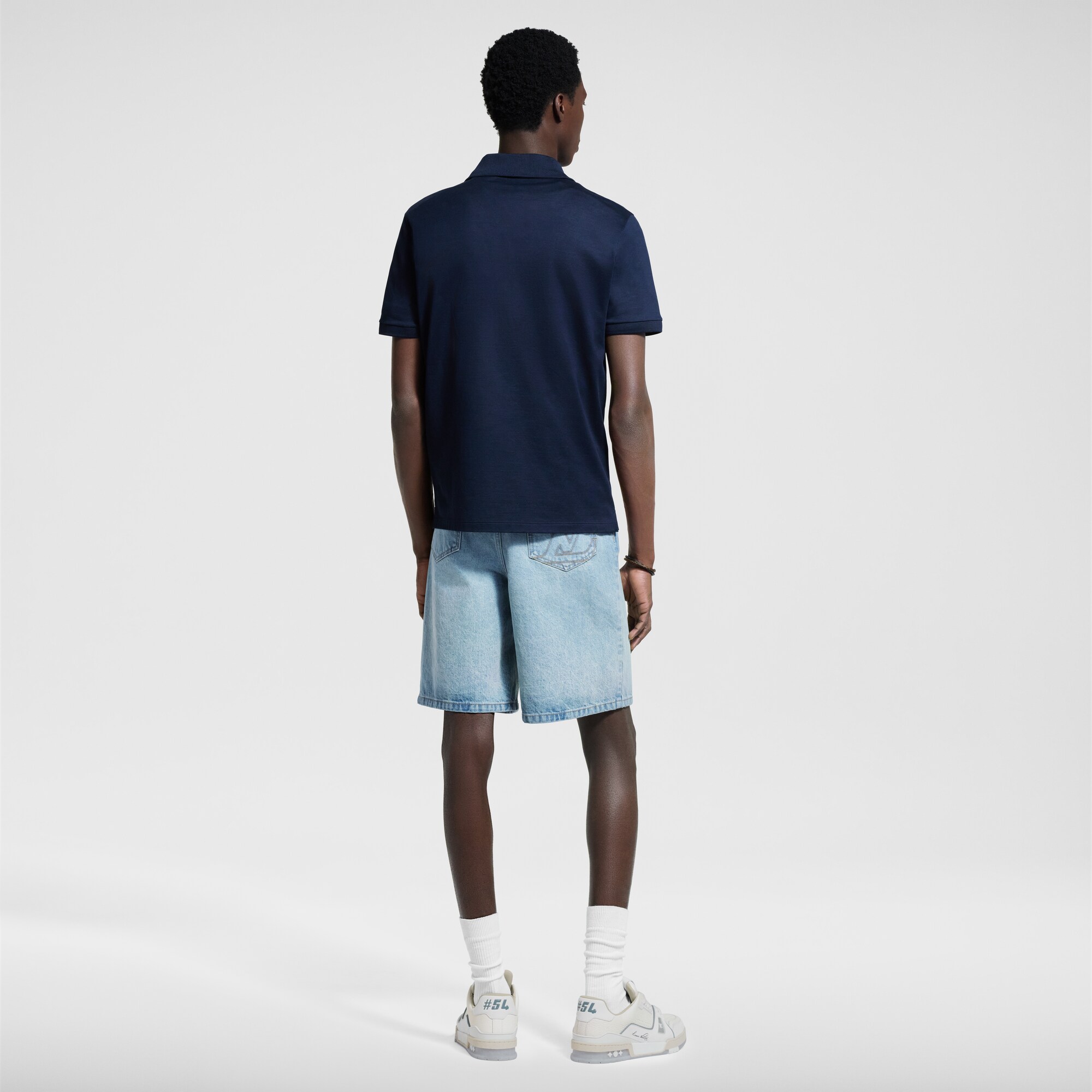  Ready-to-Wear Roupas em Denim Short Jeans com Assinatura LV | Louis Vuitton ® (Zoom no Produto)
