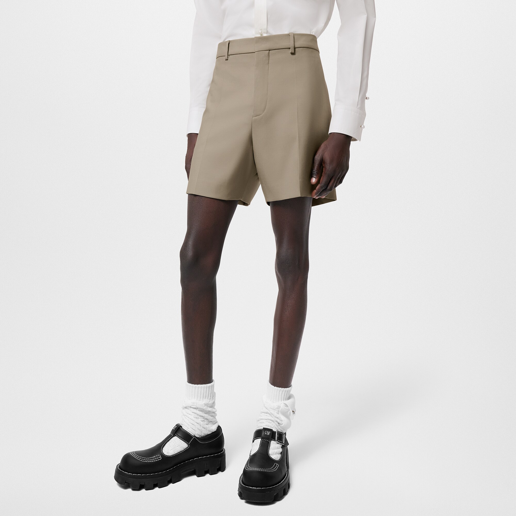  Discontinued Product Obs 12 Short Slim de Lã | Louis Vuitton ® (Zoom no Produto)