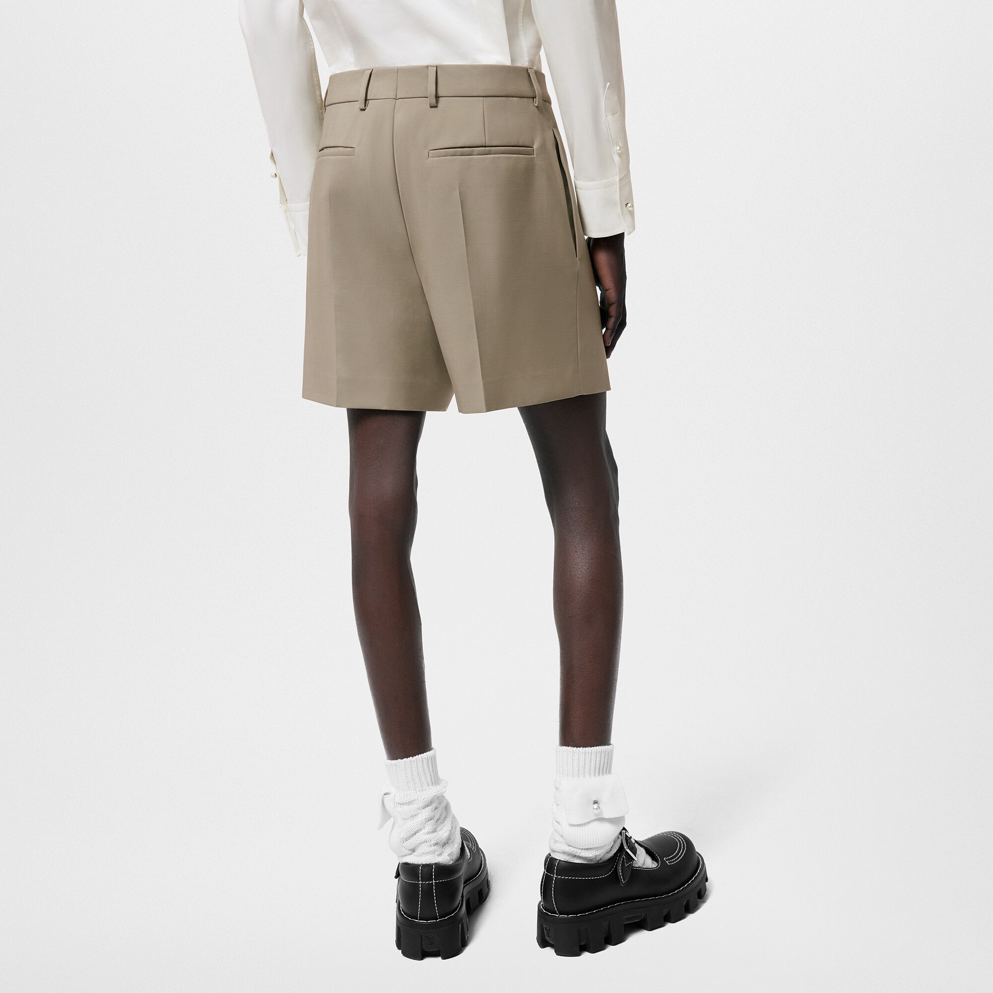  Discontinued Product Obs 12 Short Slim de Lã | Louis Vuitton ® (Zoom no Produto)