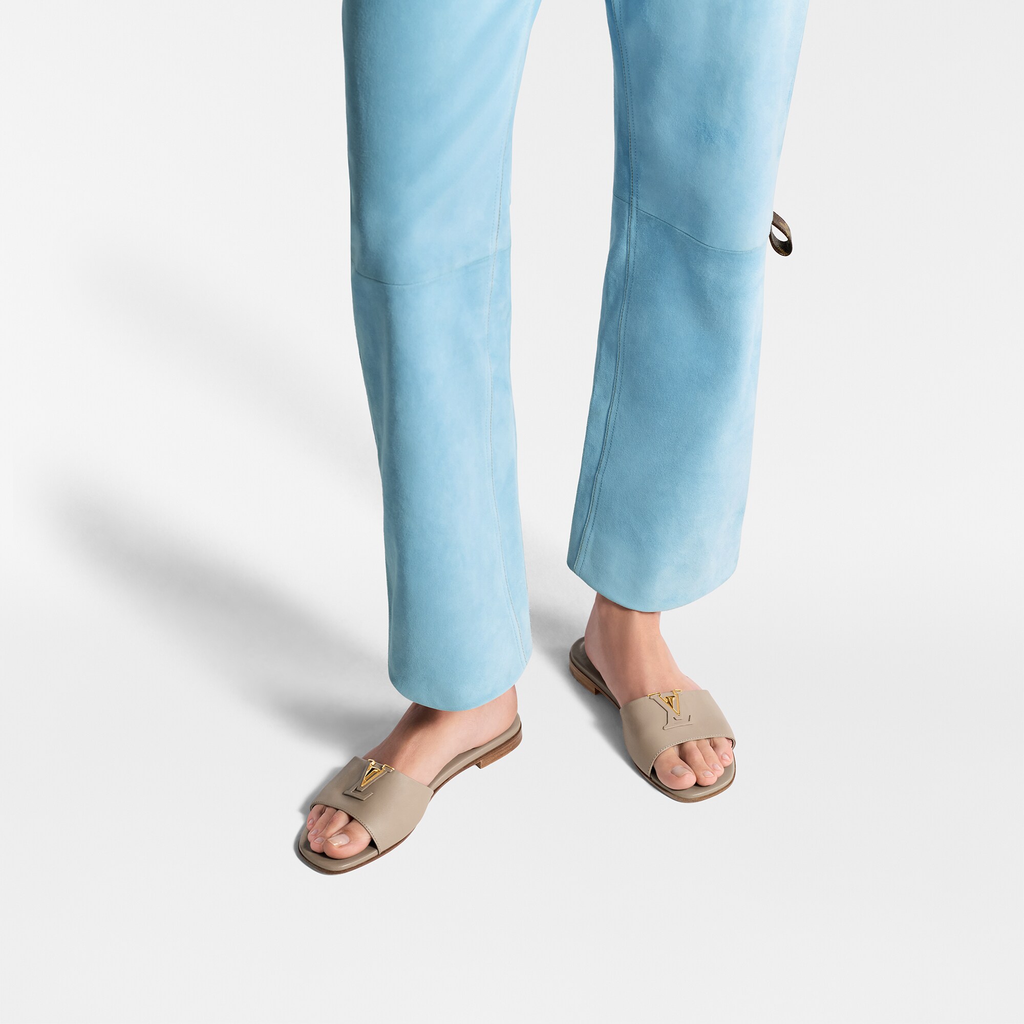  Sapatos Mules e Chinelos Slide LV Mare | Louis Vuitton ® (Zoom no Produto)