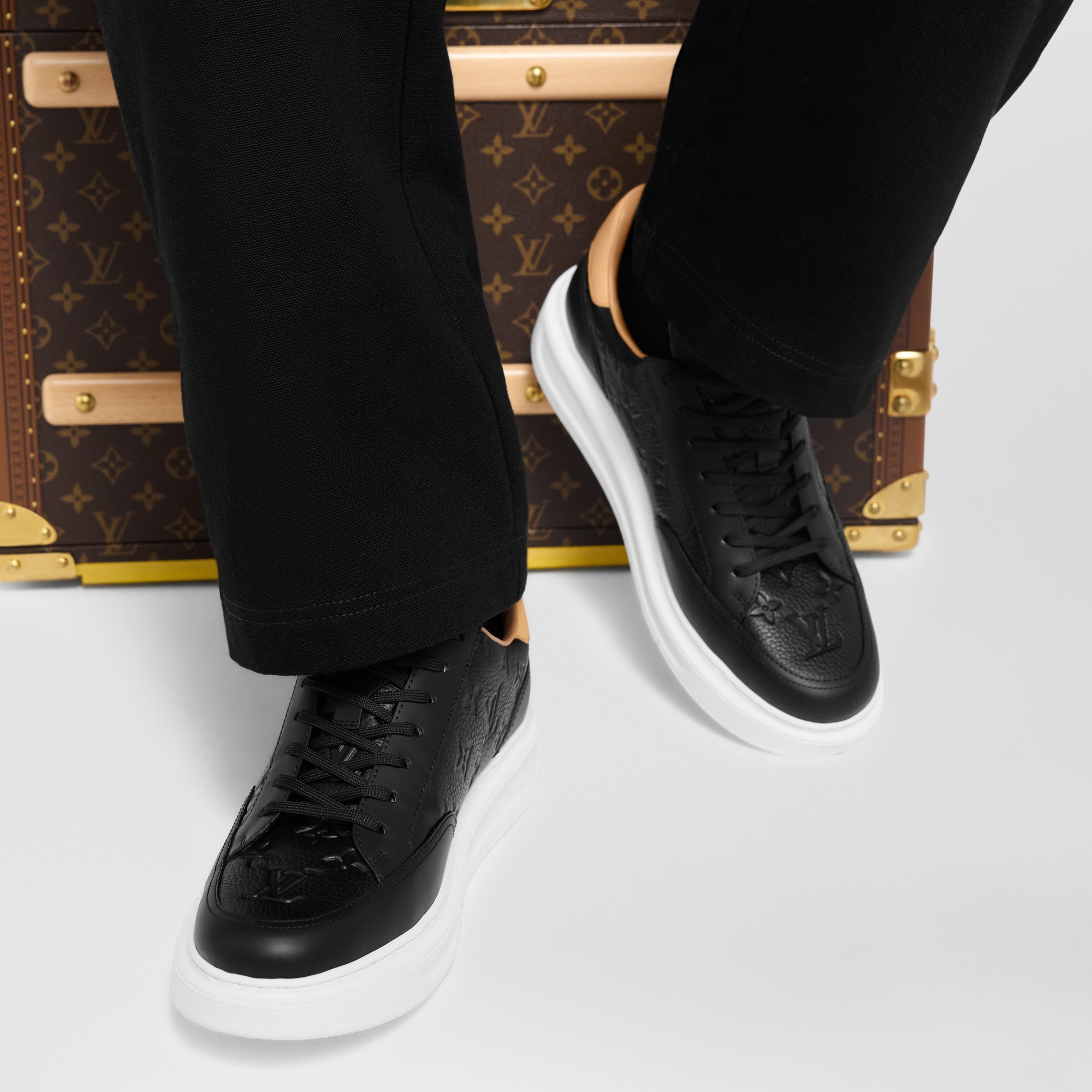  Sapatos Tênis Sneaker Beverly Hills | Louis Vuitton ® (Zoom no Produto)