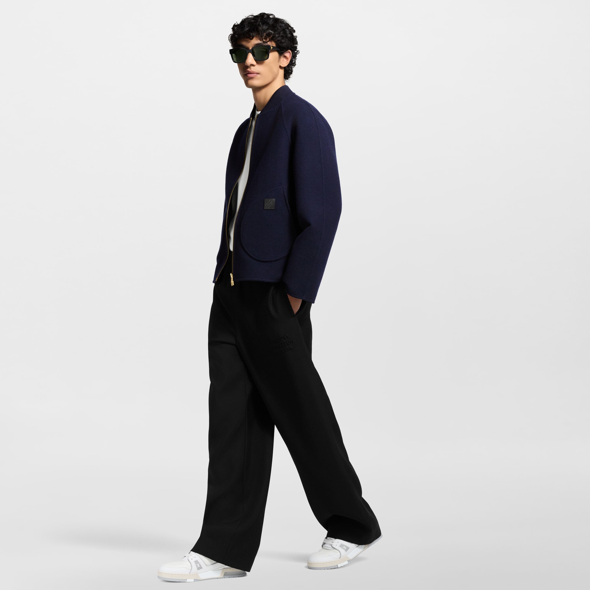  Sapatos Tênis Sneaker LV Trainer | Louis Vuitton ® (Zoom no Produto)