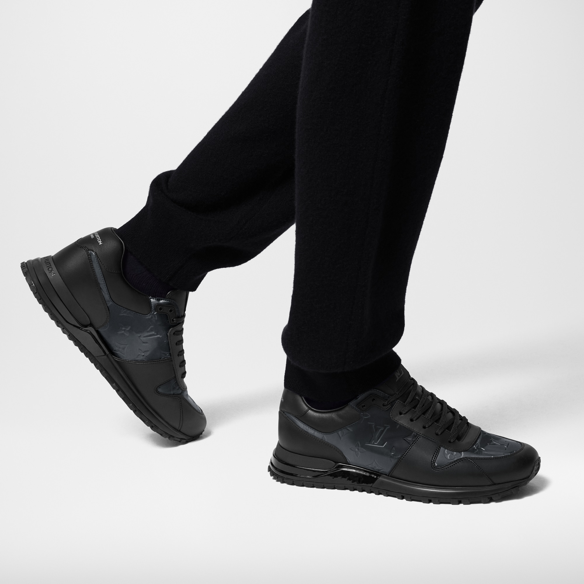  Sapatos Seleção Completa Sneaker Run Away | Louis Vuitton ® (Zoom no Produto)