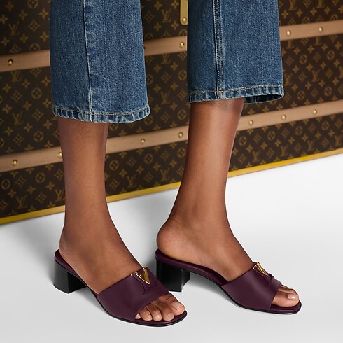 Sapatos Seleção Completa Tamanco LV Capri | Louis Vuitton ® (Zoom no Produto)
