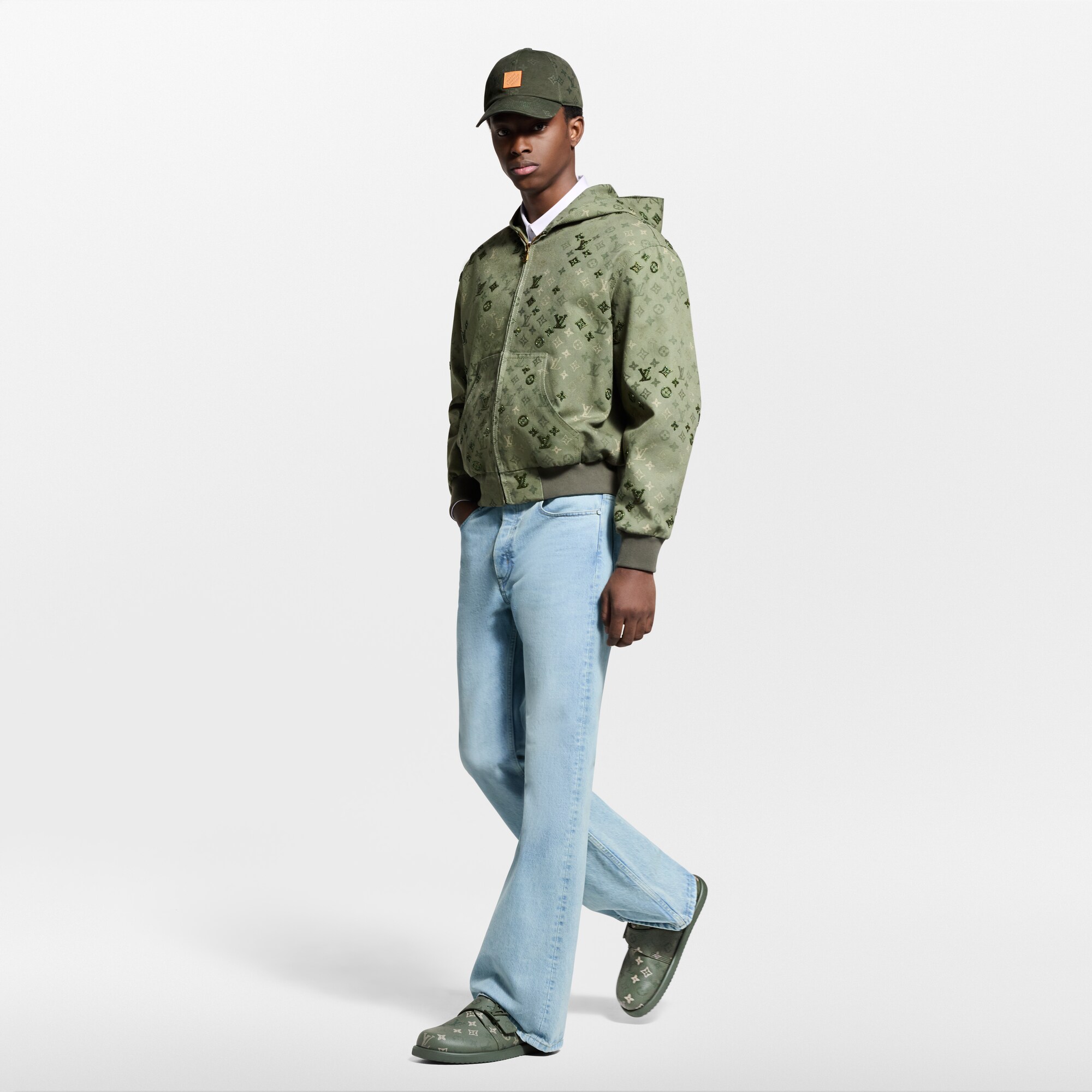  Sapatos Chinelos Tamanco LV Easy | Louis Vuitton ® (Zoom no Produto)