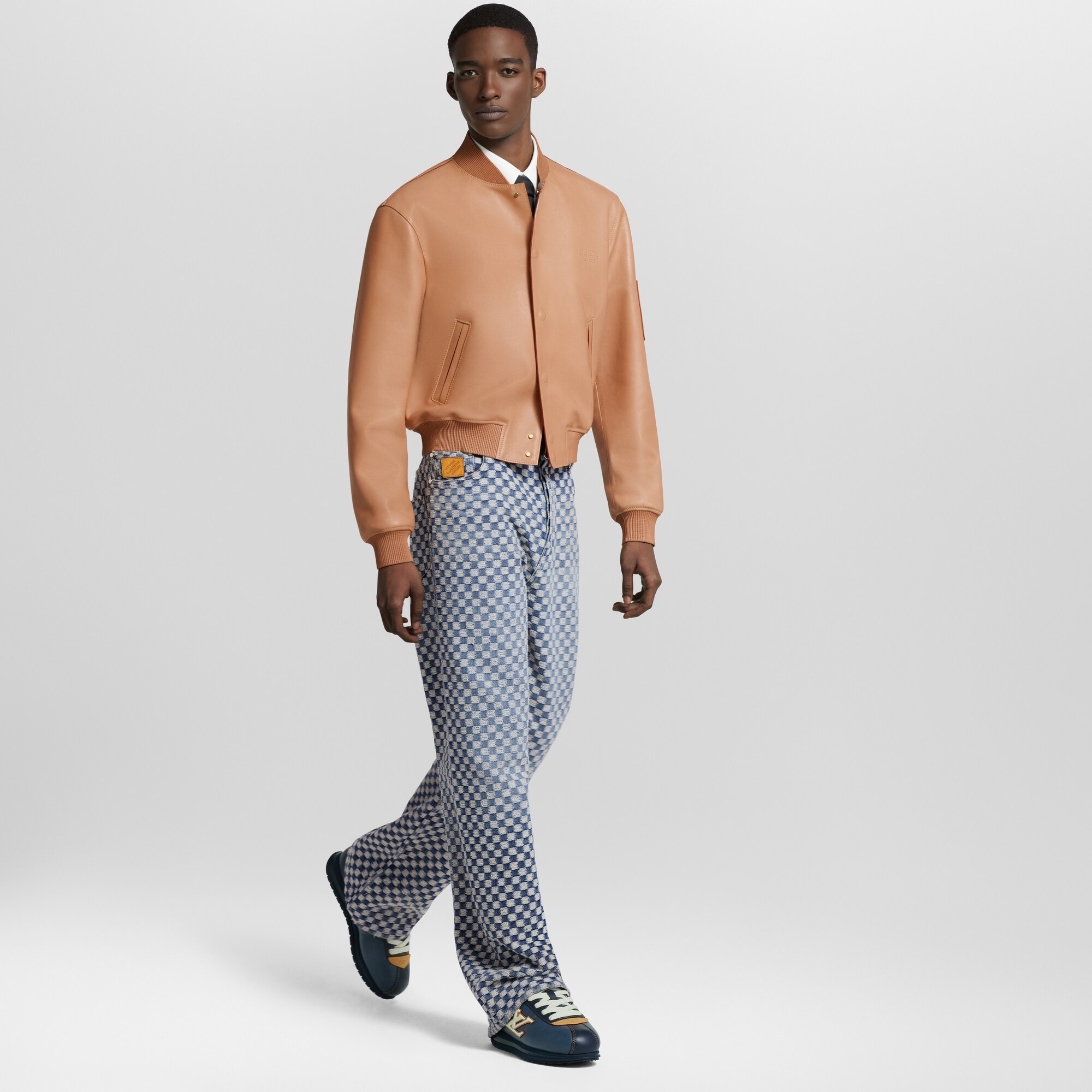  Sapatos Tênis Tênis LV Buttersoft | Louis Vuitton ® (Zoom no Produto)