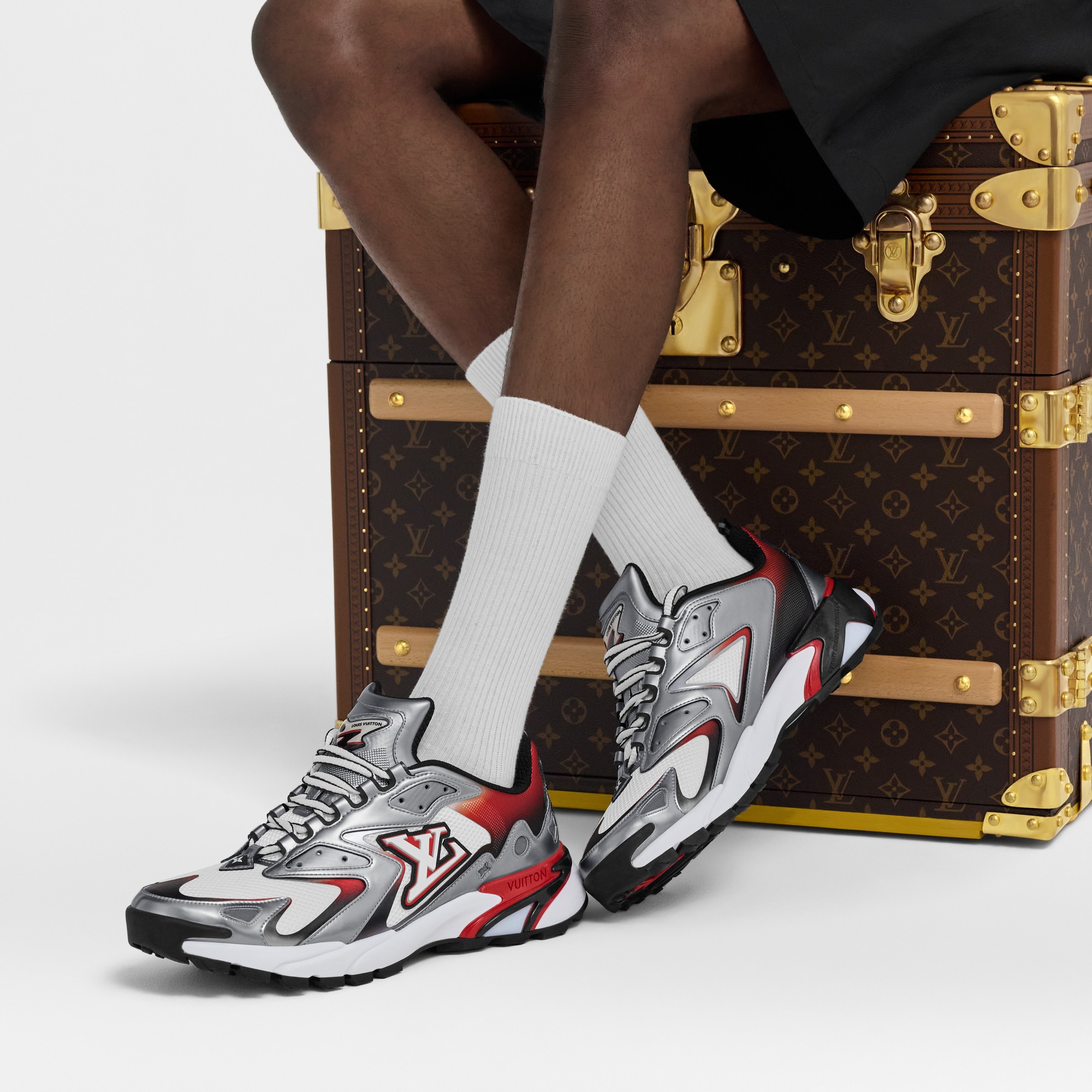  Sapatos Tênis Tênis LV Runner Tatic | Louis Vuitton ® (Zoom no Produto)